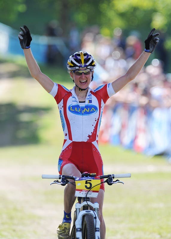 Along with her win on Sunday, Catharine Pendrel is now leading the World Cup overall. Photo by Frank Bodenmueller