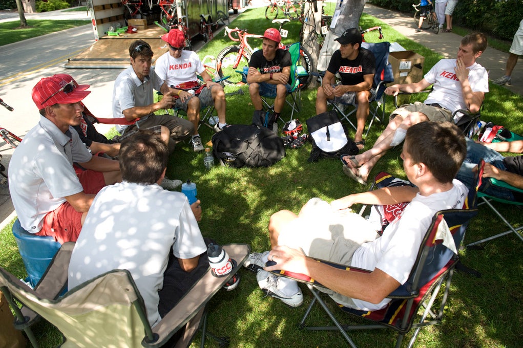 Frankie Andreu briefs the Kenda boys at the 2010 U.S. pro criterium championships. Photo: Casey B. Gibson | <a href="http://www.cbgphoto.com">www.cbgphoto.com</a>