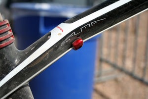 The Orbea Alma 29er cable routing is designed specifically for Gore cables. Photo: Caley Fretz