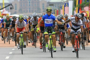 2011 Tour de Langkawi Stage 6: Anuar Manan congratulates Andrea Guardini for win No. 3 2011 Tour de Langkawi Stage 6: Anuar Manan congratulates Andrea Guardini for win No. 3