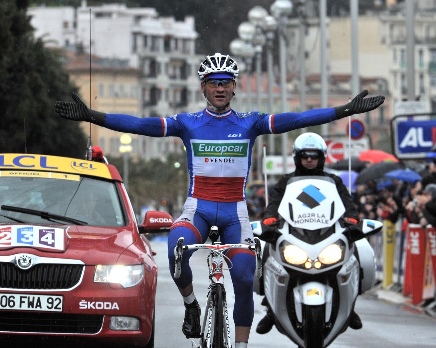 2011 Paris-Nice stage 8. Thomas Voeckler gets another stage win. (file) | Graham Watson photo <a href="http://www.grahamwatson.com">grahamwatson.com</a> 