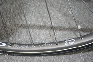 2011 Paris-Roubaix tech: Team Lampre prep