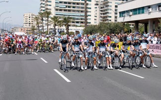 2011 Giro d'Italia, stage 4. Team Leopard-Trek, moment of silence