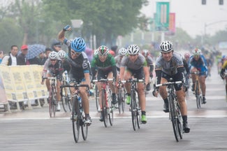012_3301_2011TOCI_stg1_stg winner_Elizabeth Armitstead(Garmin-Cervelo)