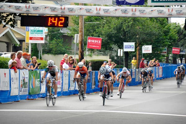 2011 Chris Thater Memorial women's race photos. Photo: ©Barry Koblenz/BaseTwelvePhoto | ©Barry Koblenz/BaseTwelvePhoto