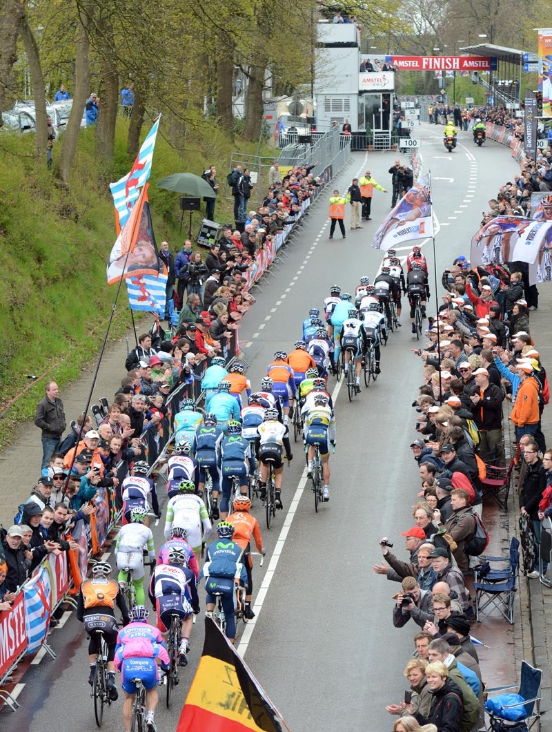 Fans crowd the streets as the peloton rolls to the finish in the 2012 Amstel Gold Race. Photo: Graham Watson | <a href="http://www.grahamwatson.com">www.grahamwatson.com</a> 