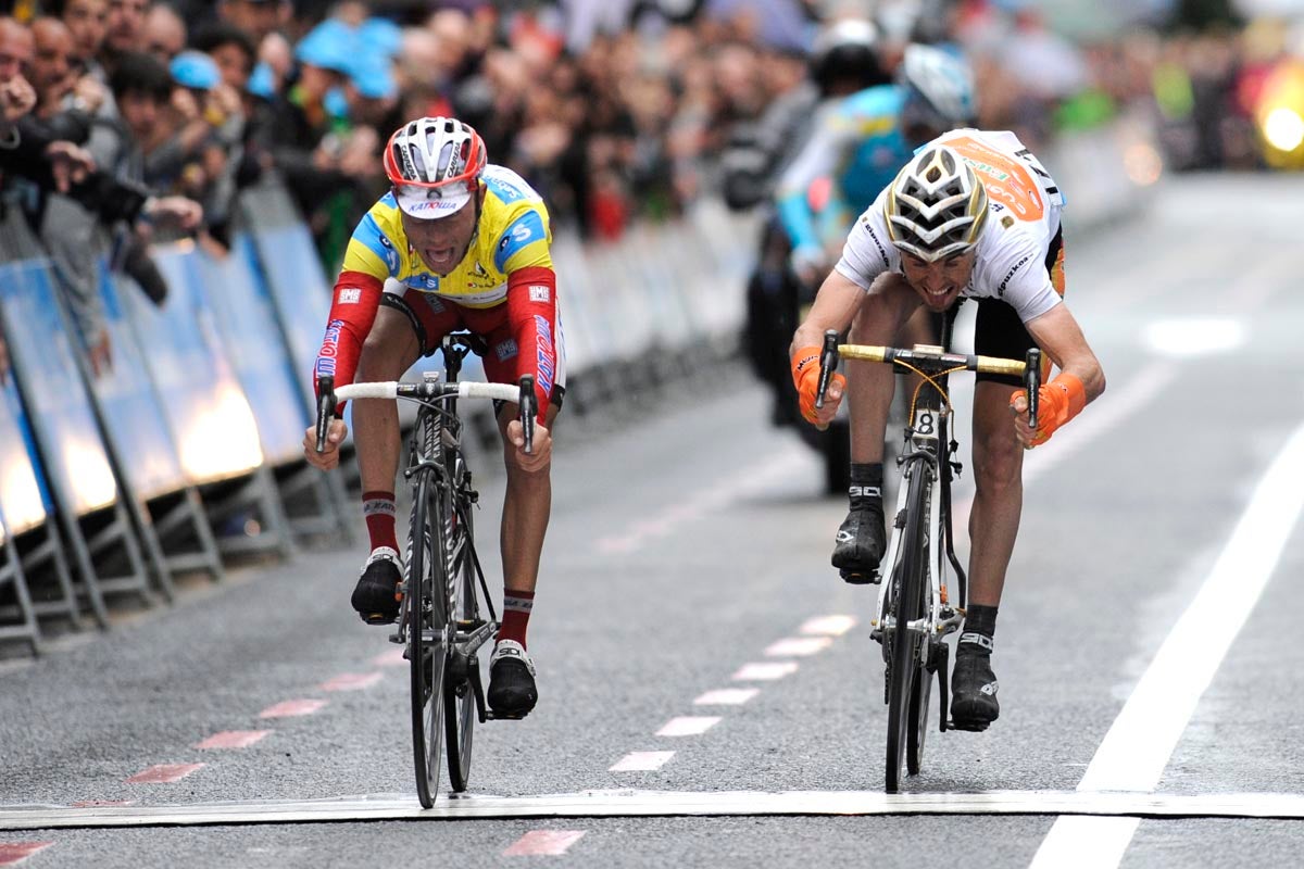 Joachim Rodriguez wins stage five of the 2012 Tour of the Basque Country
