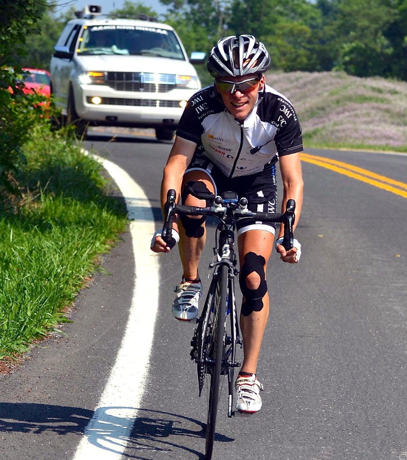 Swiss Race Across America rookie Reto Schoch with 54 miles to go.  Photo: Vic Armijo
