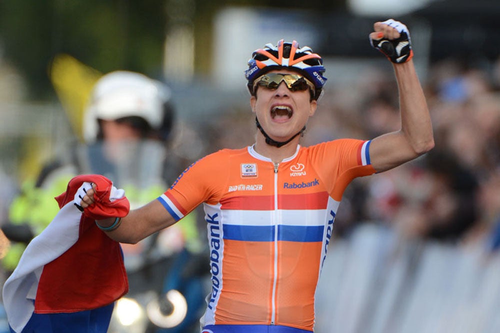 Marianne Vos carries the Dutch flag across the line during her home-country worlds win. Photo: Graham Watson | <a id="www.grahamwatson.com" href="http://grahamwatson.com">www.grahamwatson.com</a>