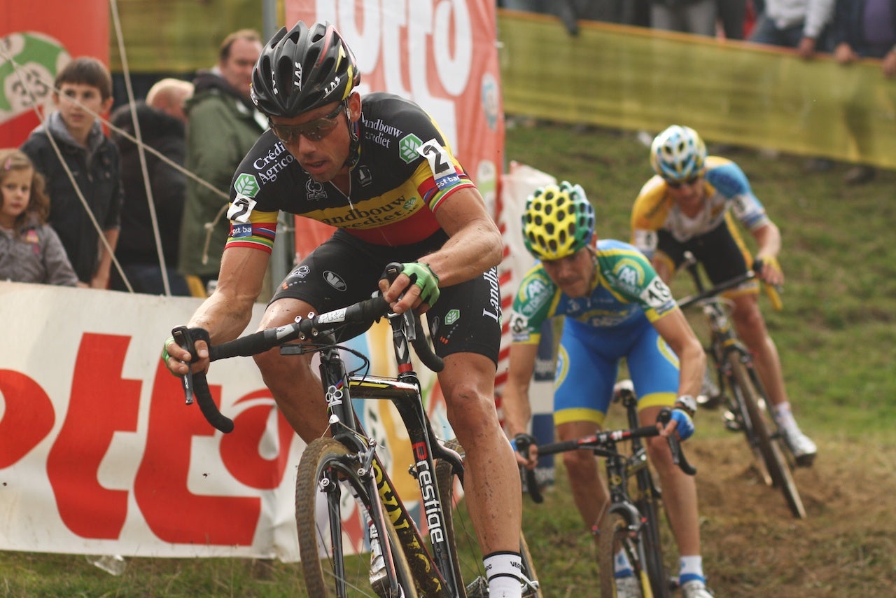 Sven Nys is running an electronic Dura-Ace Di2 drivetrain this season, but not disc brakes. Photo: Dan Seaton | VeloNews.com