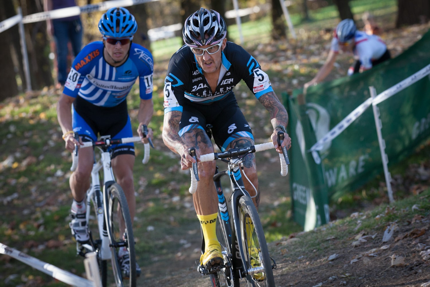 Danny Summerhill displays his new kit in hot pursuit of Ben Berden at the Derby City Cup. Photo: Wil Matthews | <a href="http://www.wilmatthewsphoto.com">www. wilmatthewsphoto.com</a>