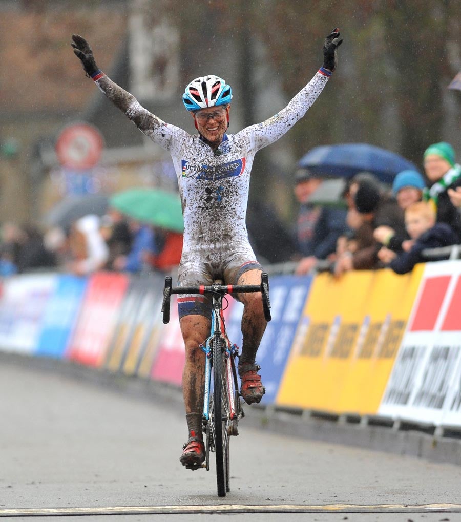 Katie Compton extended her World Cup advantage by scoring yet another victory. Photo: VeloNews.com