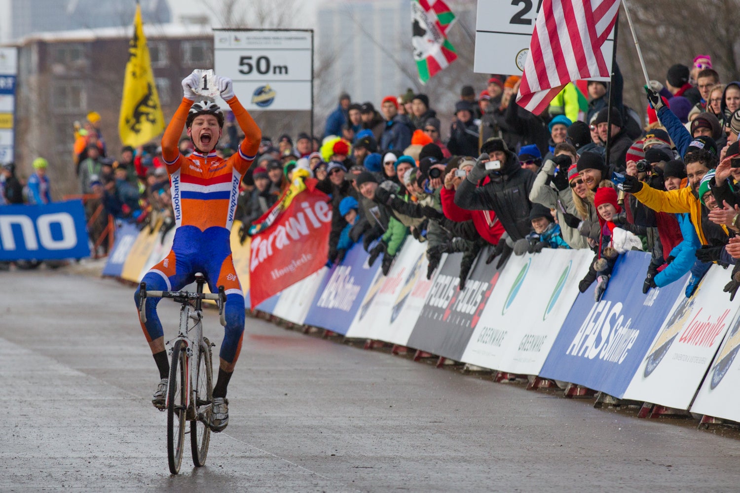 Mathieu Van Der Poel mounts a masterful defense of his junior world title in Louisville. Photo: Wil Matthews | <a href="http://www.wilmatthewsphoto.com">www. wilmatthewsphoto.com</a>