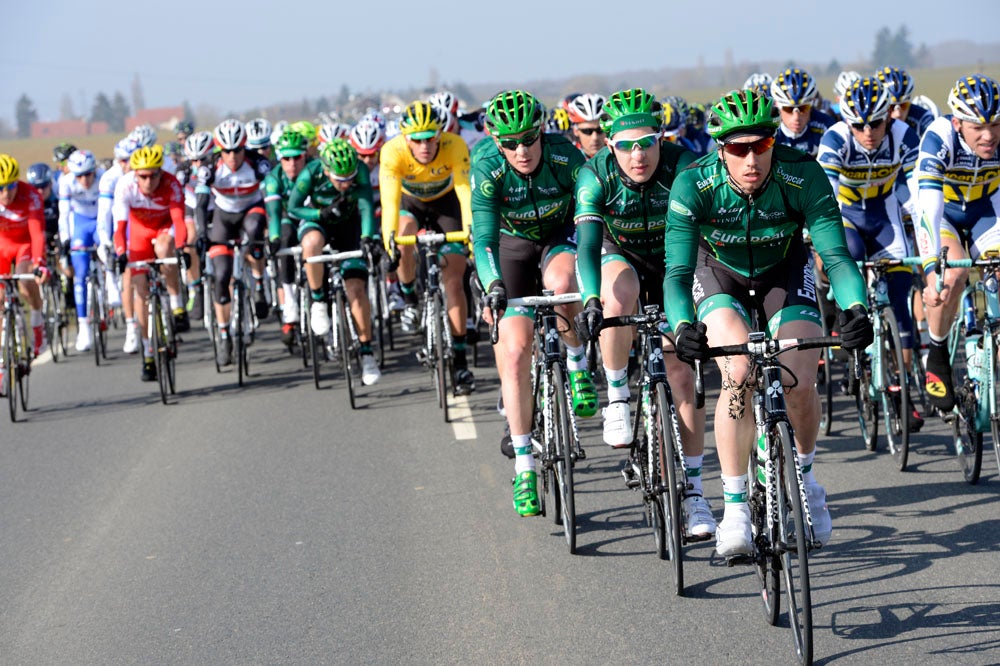 Nerves were high at Paris-Nice on Monday with crashes and crosswinds ripping through the peloton. Photo: Graham Watson | <a id="www.grahamwatson.com" href="http://grahamwatson.com">www.grahamwatson.com</a>