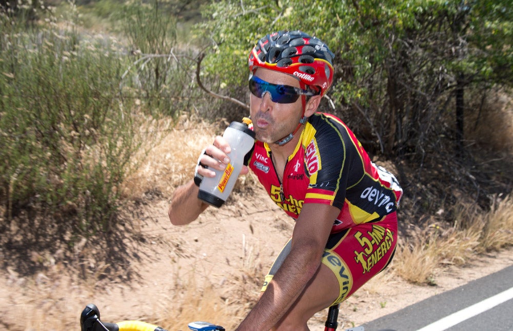 Francisco Mancebo stays hydrated for his late run at the stage victory. Photo: Casey B. Gibson | <a href="http://www.cbgphoto.com">www.cbgphoto.com</a>