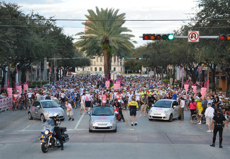 The Giro d'Italia brings Italian culture — and lots of pink — to Beverly Hills. Photo: Gran Fondo Giro d’Italia
