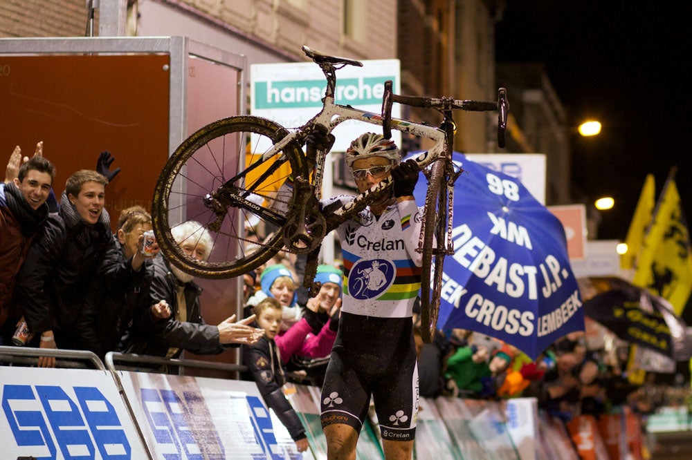 Sven Nys bids adieu to Colnago, his favored brand for 15 years, on the finish line in Diegem. Photo: Dan Seaton | VeloNews.com