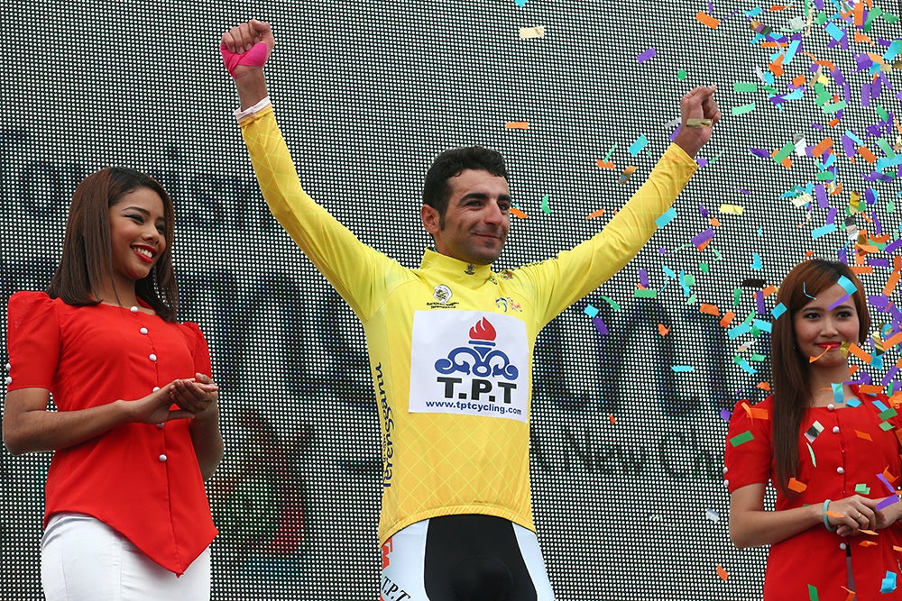 Mirsamad Pourseyedigolakhour celebrates his leader's jersey. Photo: Tim De Waele | <a href=http://www.tdwsport.com target="_blank">TDWsport.com</a>