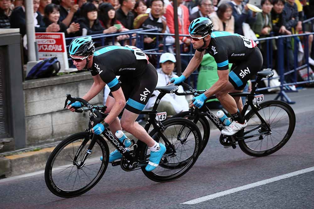 Ian Boswell (left) and Bernhard Eisel at work. Photo: Tim De Waele | <a href=http://www.tdwsport.com target="_blank">TDWsport.com</a>