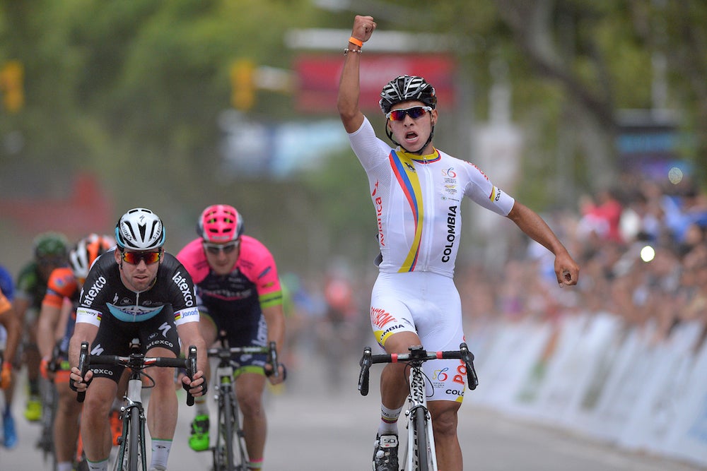 Fernando Gaviria (Colombia) triumphs in the first stage of the Tour de San Luis. Photo: Tim De Waele | <a href="http://www.tdwsport.com" target="_blank">TDWsport.com</a>