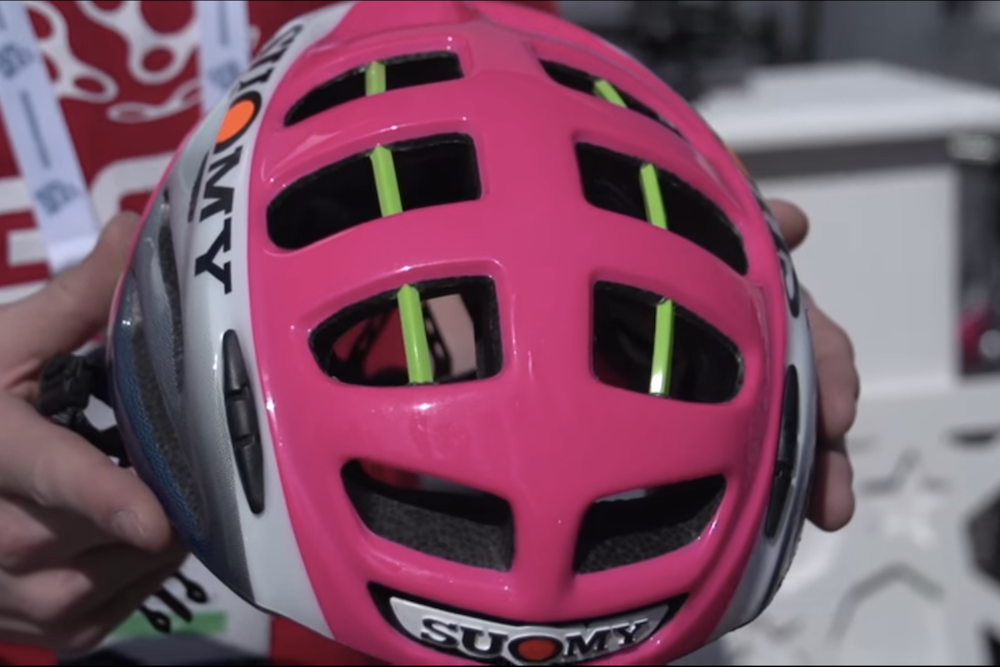 Walk the Dubai Tour pits with GCN and Caley Fretz to see what new gear teams have for 2015.