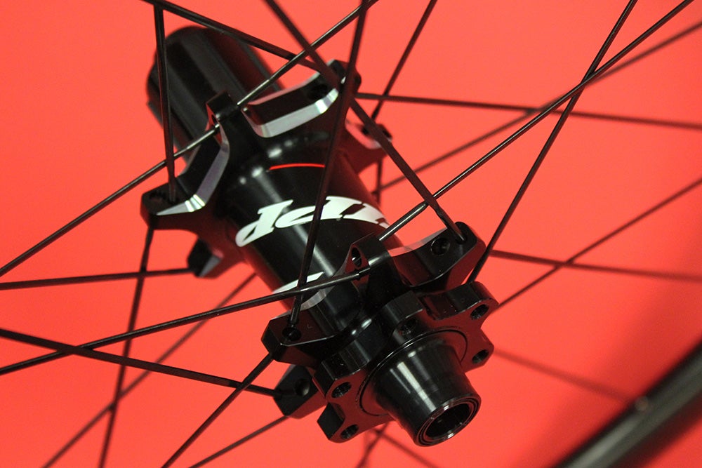 Zipp unveils thru-axle 202 and 303 wheels