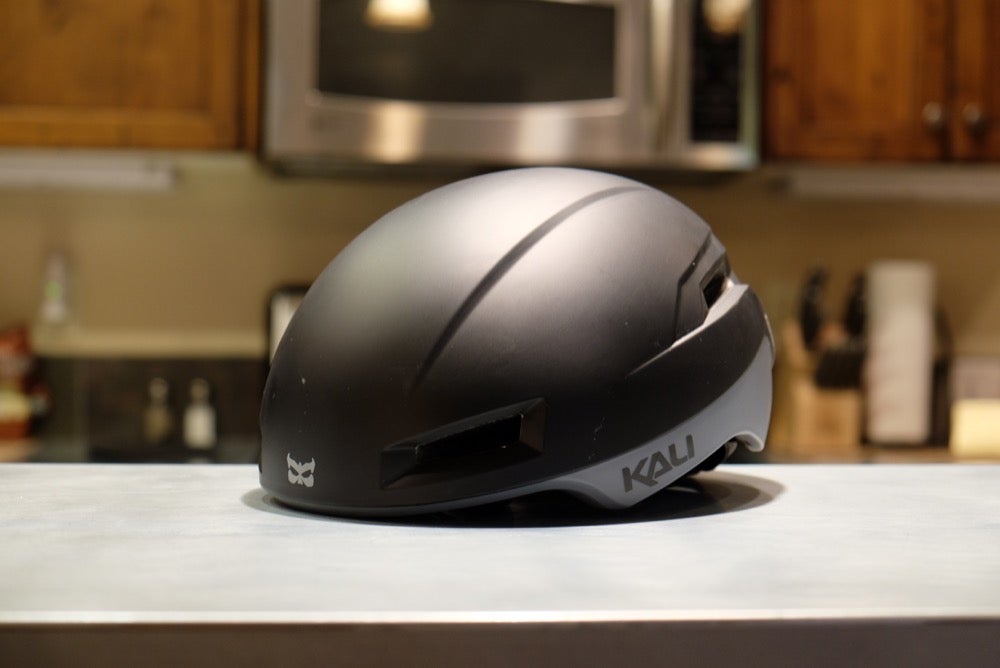 The Kali Protectives Tava packs some new safety tech under its aerodynamic shell. Photo: Logan VonBokel | VeloNews.com
