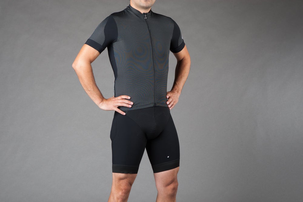 Assos's new mountain kit lives up to the company's reputation for exceptional shorts. The jersey is good, too, but not great. Photo: Brad Kaminski | VeloNews.com