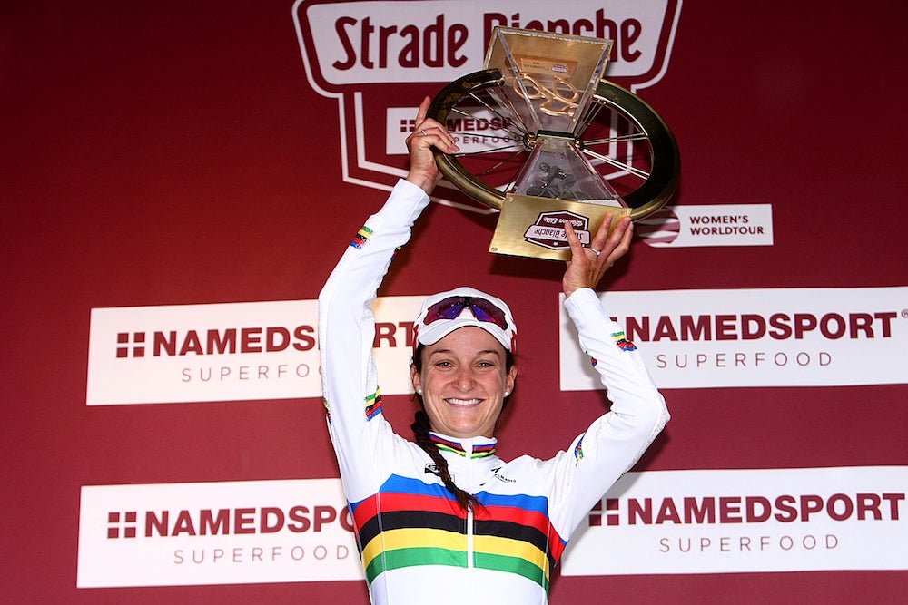 Elizabeth Armitstead took her second victory of 2016 Saturday at Strade Bianche. Photo: Tim De Waele | <a href="http://www.tdwsport.com" target="_blank">TDWsport.com</a>