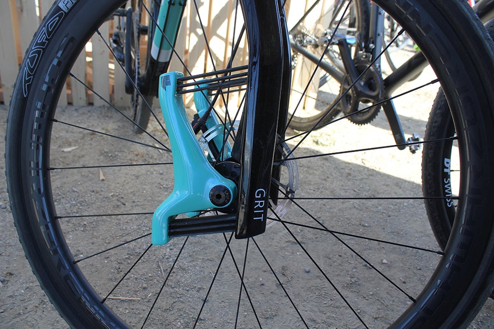 Lauf’s new gravel and ‘cross bike suspension fork, named the Grit, provides approximately 30mm of suspension. It has clearance for 42-44mm tires The Grit has double the stiffness of Lauf’s XC MTB fork. The Grit will be available in August for $790. Photo: Kristen Legan