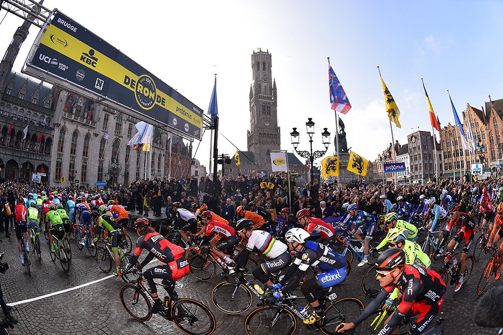 Cycling: 100th Tour of Flanders 2016
Start Departure Vertrek / Illustration Illustratie /  BRUGGE City Ville Stad/ Peleton Peloton  / Public Publiek Spectators / SAGAN Peter (SVK)/ 
Brugge - Oudenaarde (255Km)/ 
Ronde van Vlaanderen Tour of Flanders RVV  Bruges / © Tim De Waele