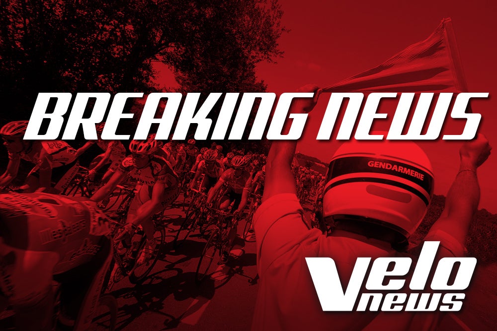 Cycling : Tour De France 2005 / Stage 17 
Illustration Illustratie / Peleton Peloton / Police Gendarmerie Politie / ULLRICH Jan ( Ger ) / PEREIRO Oscar ( Esp ) / RASMUSSEN Mickael ( Den ) Mountain Jersey
Pau - Revel
Etape Rit
Ronde van Frankrijk / TDF / UCI Pro Tour