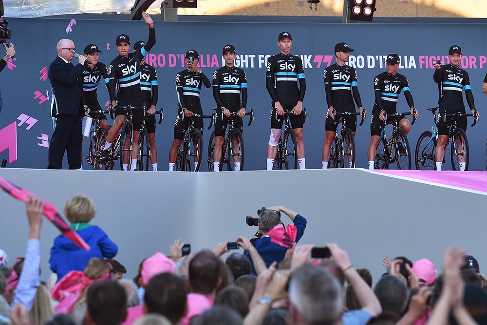 A unilateral decision could see teams forced to reduce team sizes for all races, including grand tours like the Giro d'Italia. Photo: Tim De Waele | <a href=http://www.tdwsport.com target="_blank">TDWsport.com</a> (file)