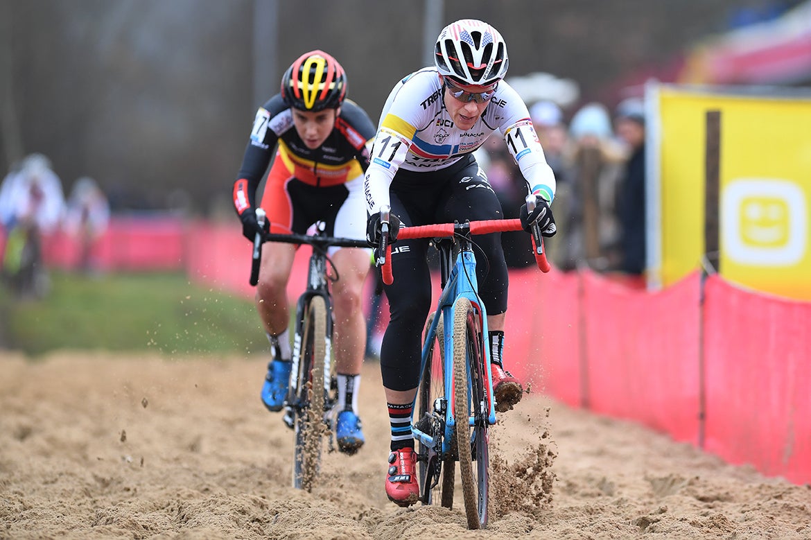 American Katie Compton
struggles to hold off eventual winner Sanne Cant (BEL) over the final two laps in Zeven, Germany. Photo: Tim De Waele | <a href=http://www.tdwsport.com target="_blank">TDWsport.com</a>