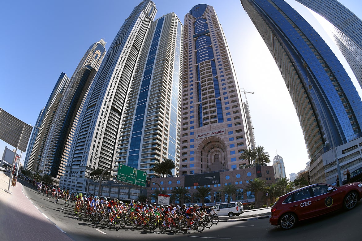 Neutral roll out through Dubai City. Photo: Tim De Waele | <a href="http://www.tdwsport.com" target="_blank">TDWsport.com</a>