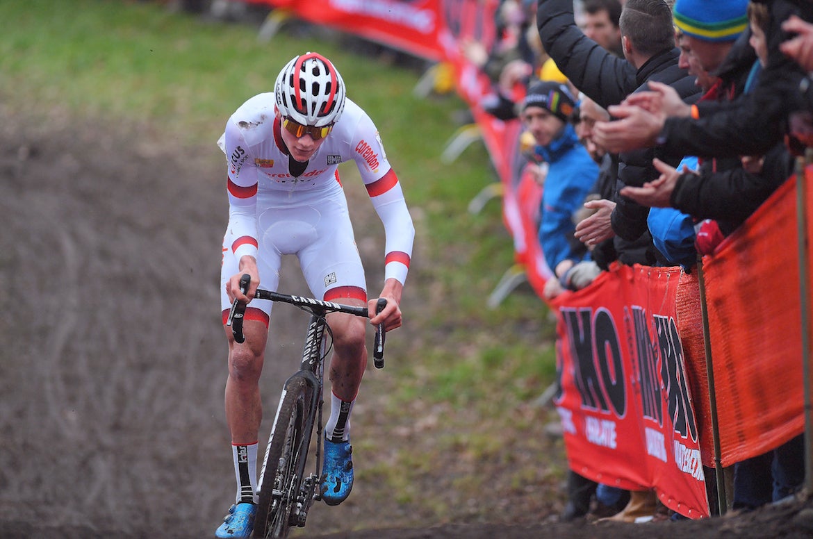 Mathieu van der Poel (Corendon-Circus) finished off the World Cup series in style with another victory. He won seven of the nine rounds in the series. Photo: ©Tim De Waele | Getty Images