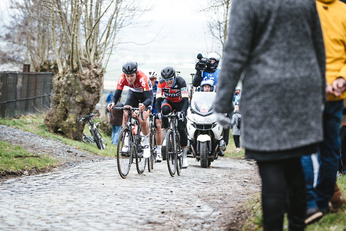 Tiesj Benoot and Greg Van Avermaet tried to bring back the Quick-Step duo but were marked all of the way by Philippe Gilbert (QST). Photo: Iri Greco / BrakeThrough Media | brakethroughmedia.com