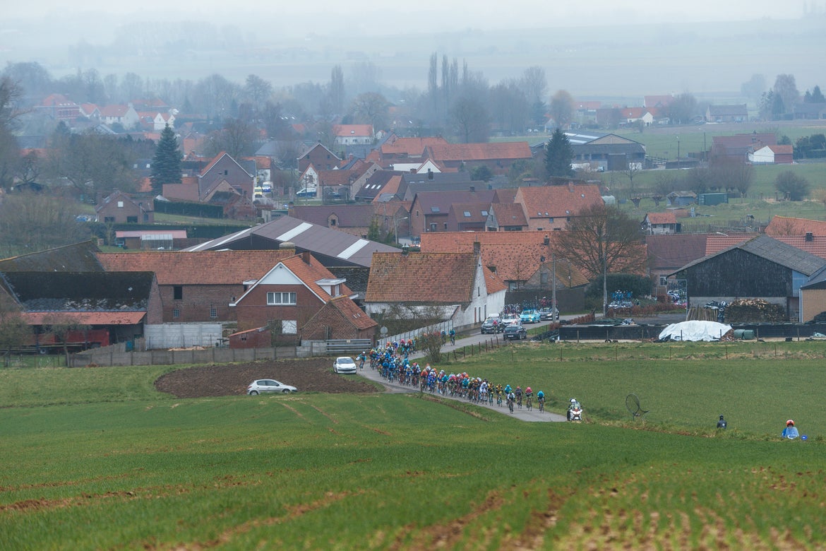 It was a typical grey and rainy spring day for the E3 Harelbeke race in West Flanders. Photo: Iri Greco / BrakeThrough Media | brakethroughmedia.com
