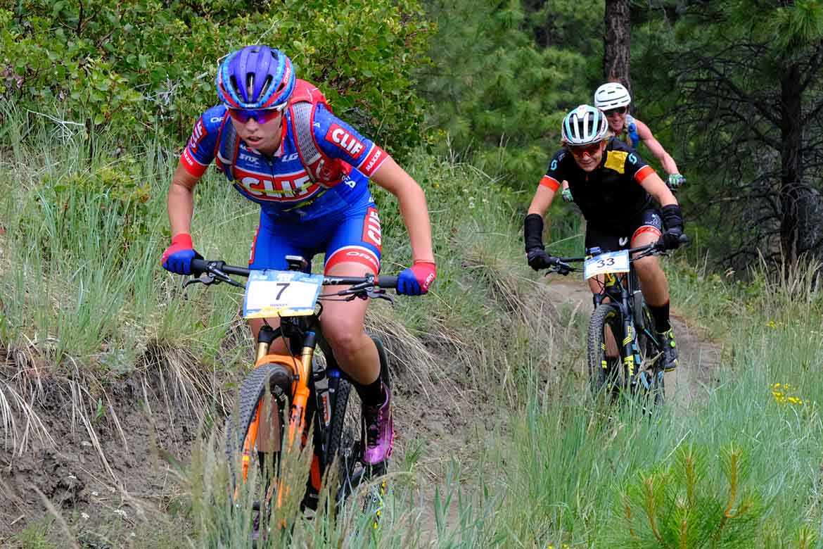 Hannah Rae Finchamp (Clif) rode to a top-10 finish. Photo: Dave McElwaine