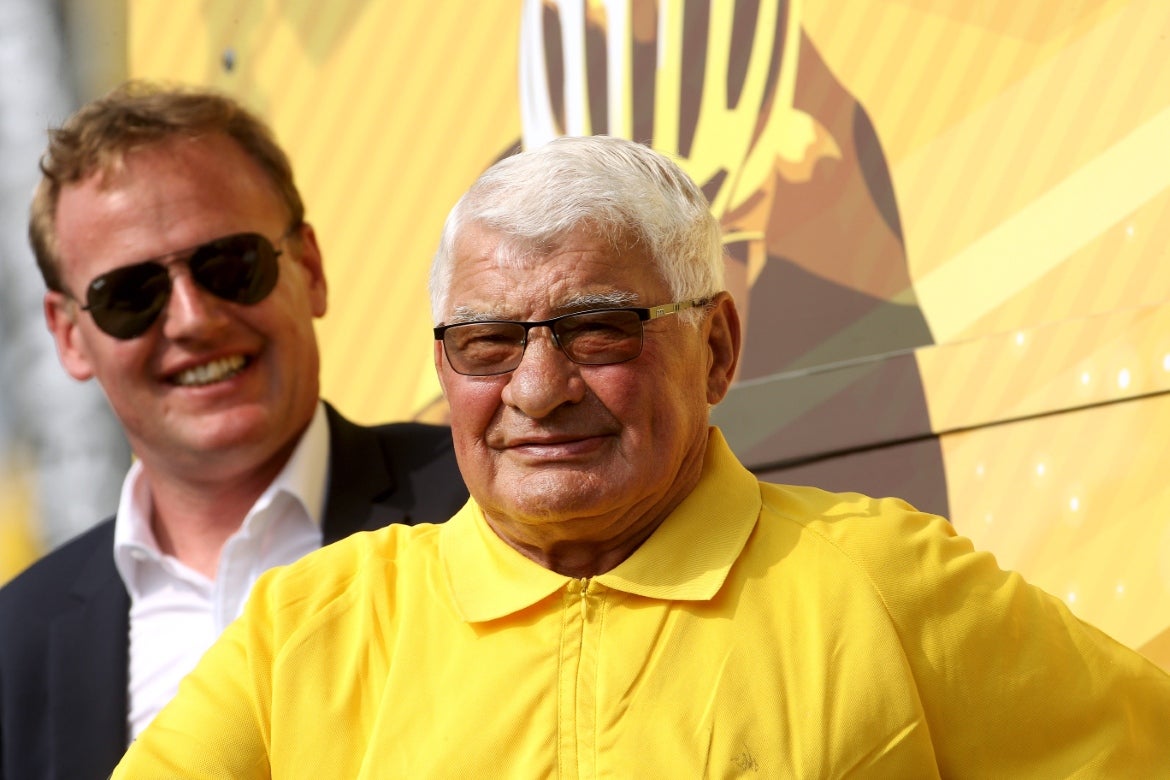 Seven time Tour de France stage winner Raymond Poulidor was present at the podium presentation after stage 18. Photo Chris Graythen/Getty Images