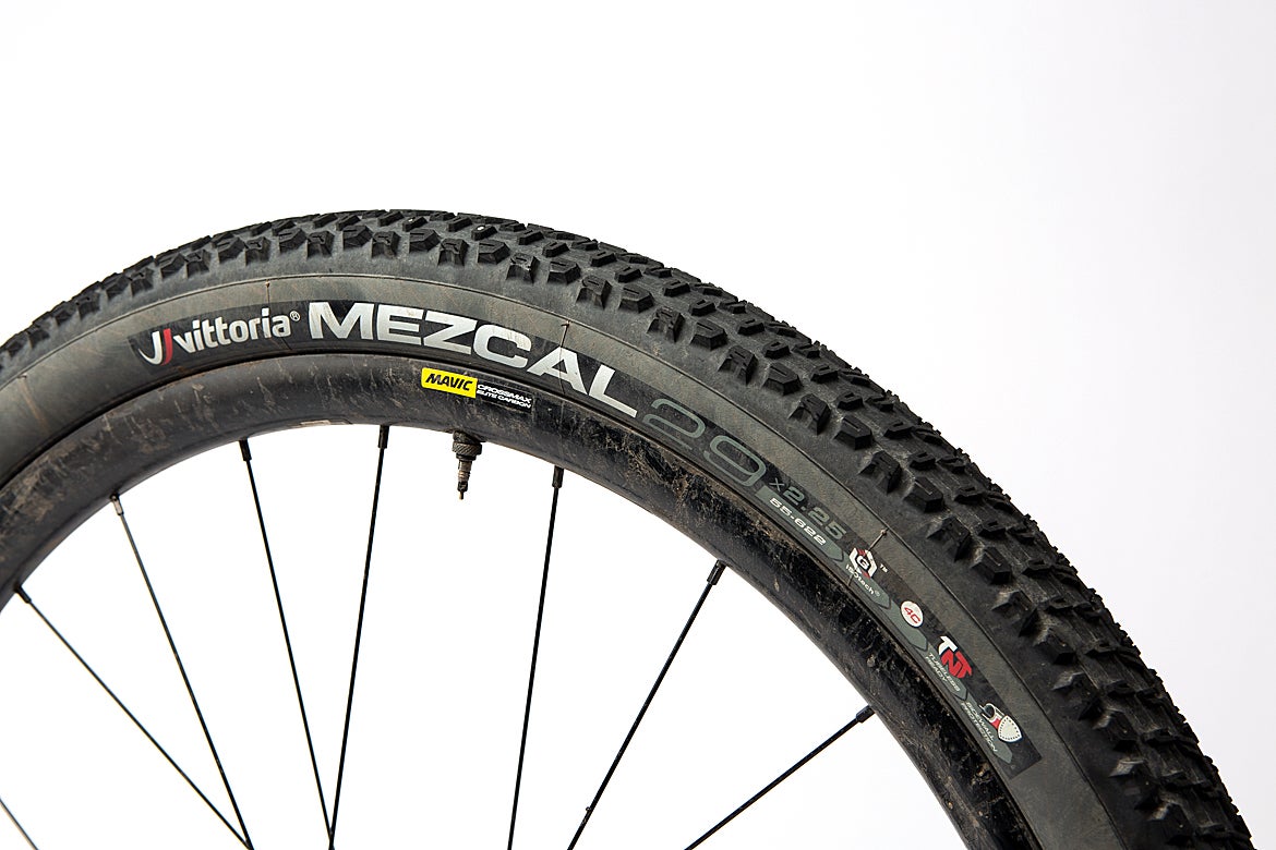 Review: Vittoria Mezcal tire