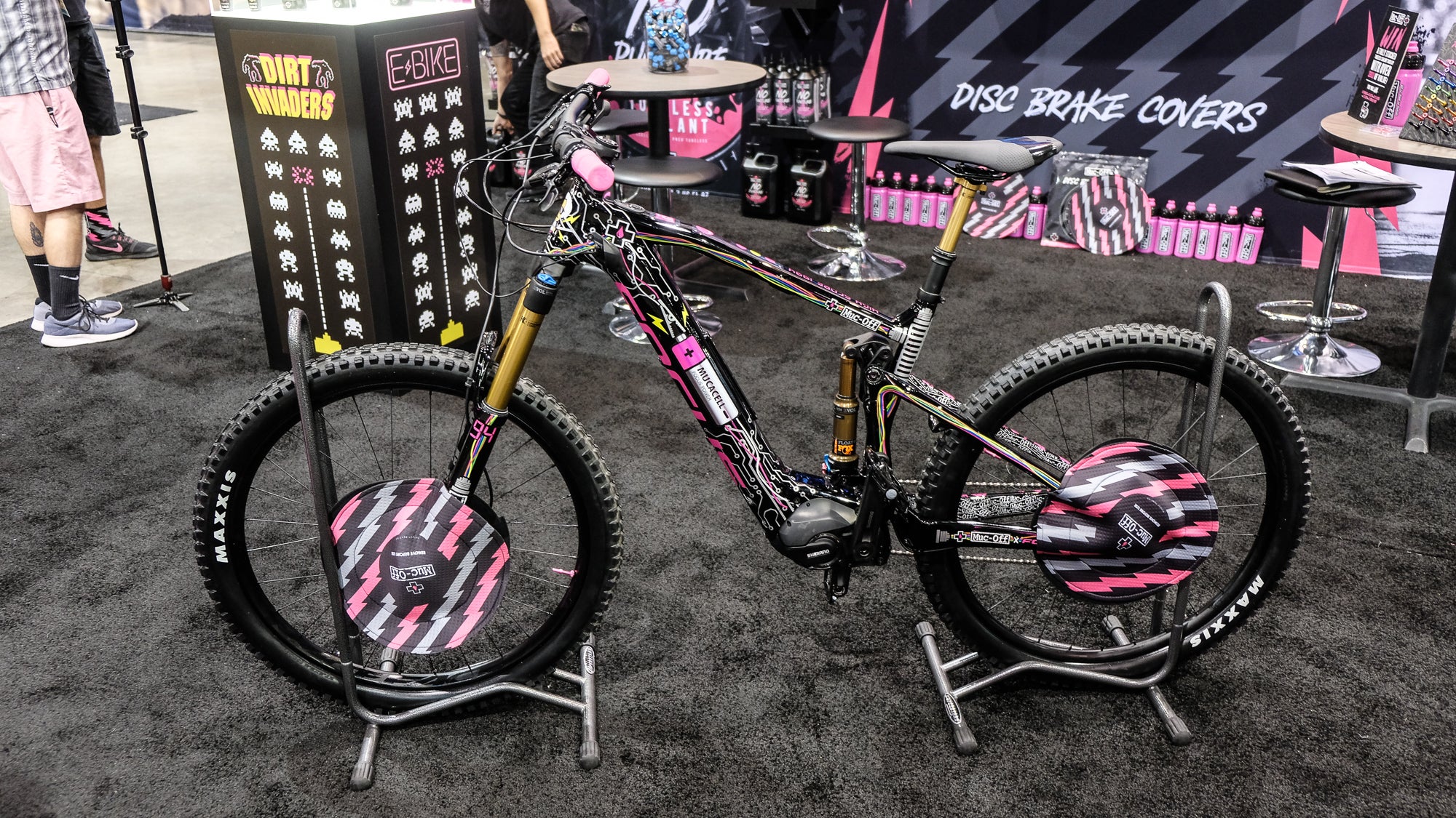 Muc-Off is not shy about its affinity for pink. This particular bike was displaying the company's brake rotor covers. Photo: Dan Cavallari | VeloNews.com
