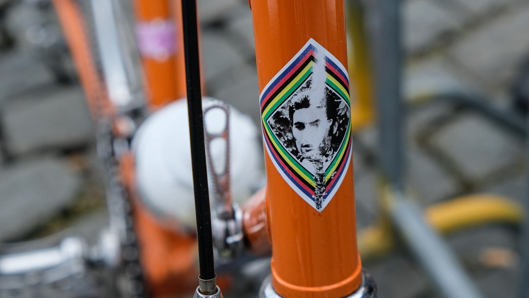 The coolest bike at the Tour is orange, steel, and lugged