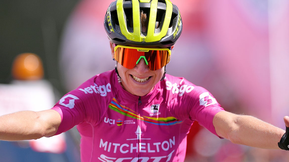 Annemiek Van Vleuten crossed the line wearing the pink leader's jersey on stage 5. Photo: Luc Claessen/Getty Images
