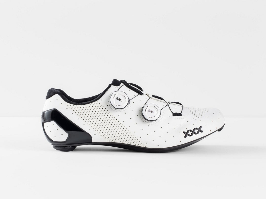 solo image of the Bontrager XXX Road Shoe featuring the Boa closure system