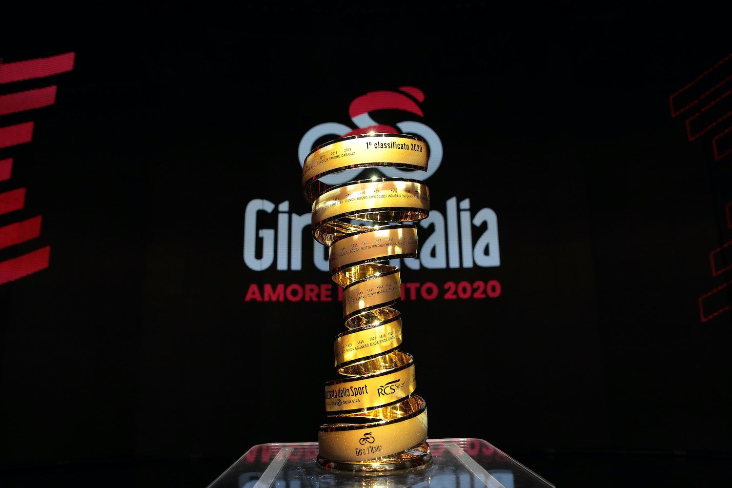 Giro d'Italia trophy