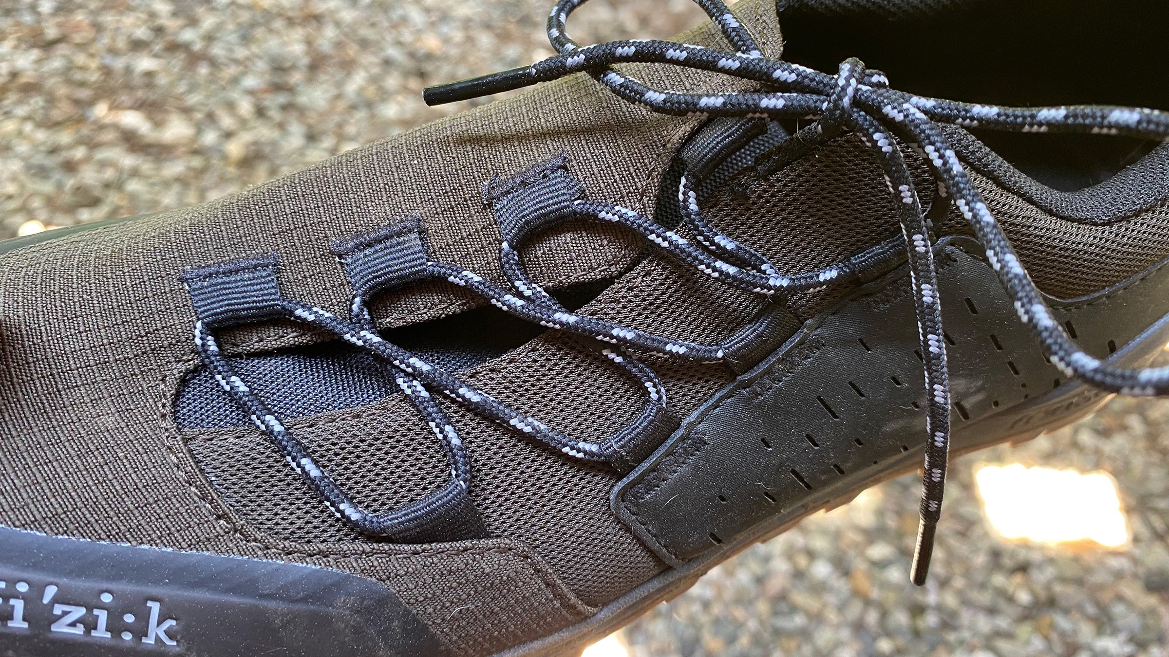 Fizik Terra Ergolace lacing