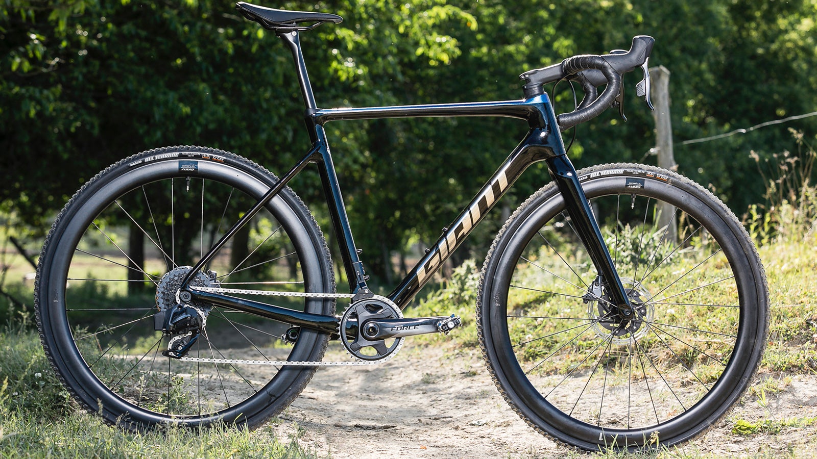 Giant TCX Advanced Pro gets serious about 'cross