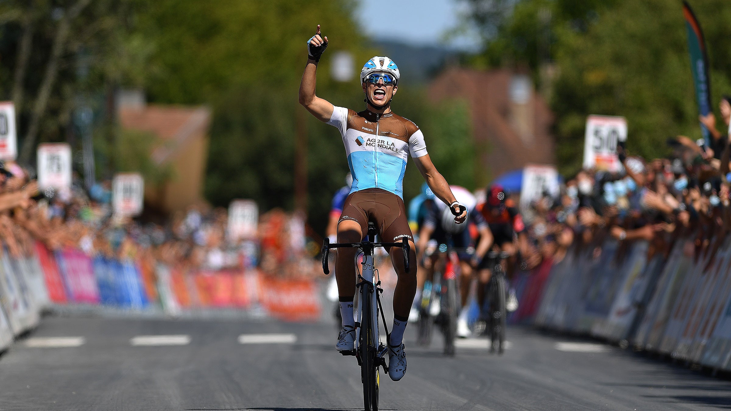 Benoit Cosnefroy won stage 4 of the 2020 Route d'Occitanie