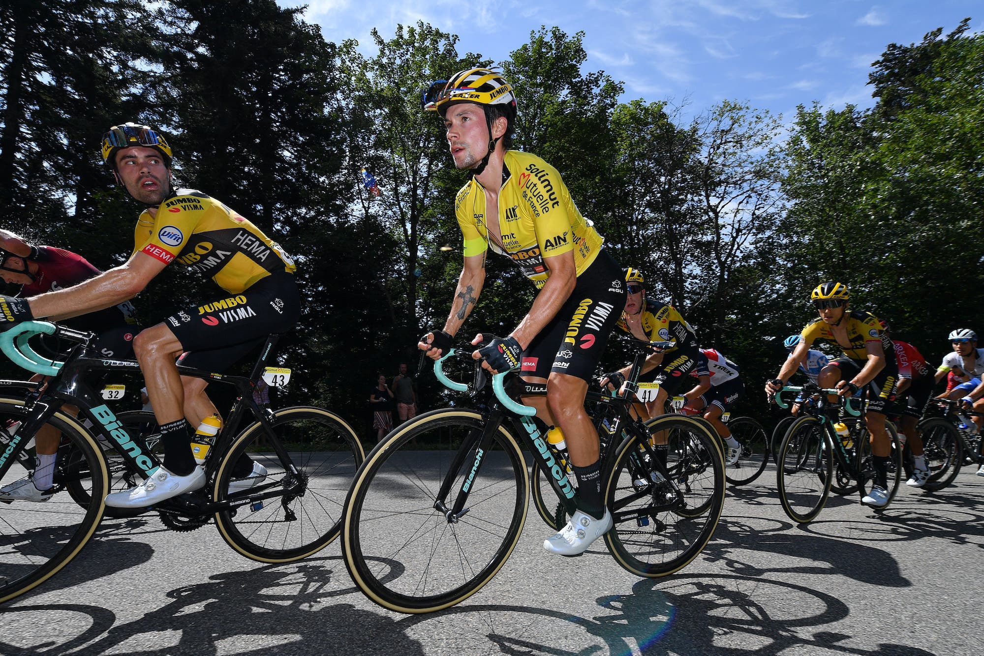 Roglic on the way to victory in the final stage of Tour de lA'in. Photo: Justin Setterfield/Getty Images